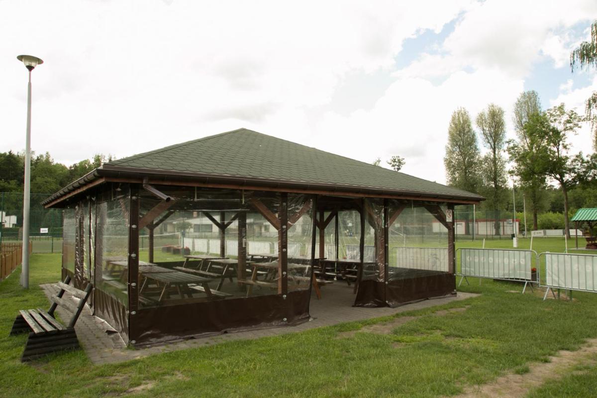 Camping Oaza Blonie Kornik Domki Standard Plus - 3 Pokoje Екстериор снимка