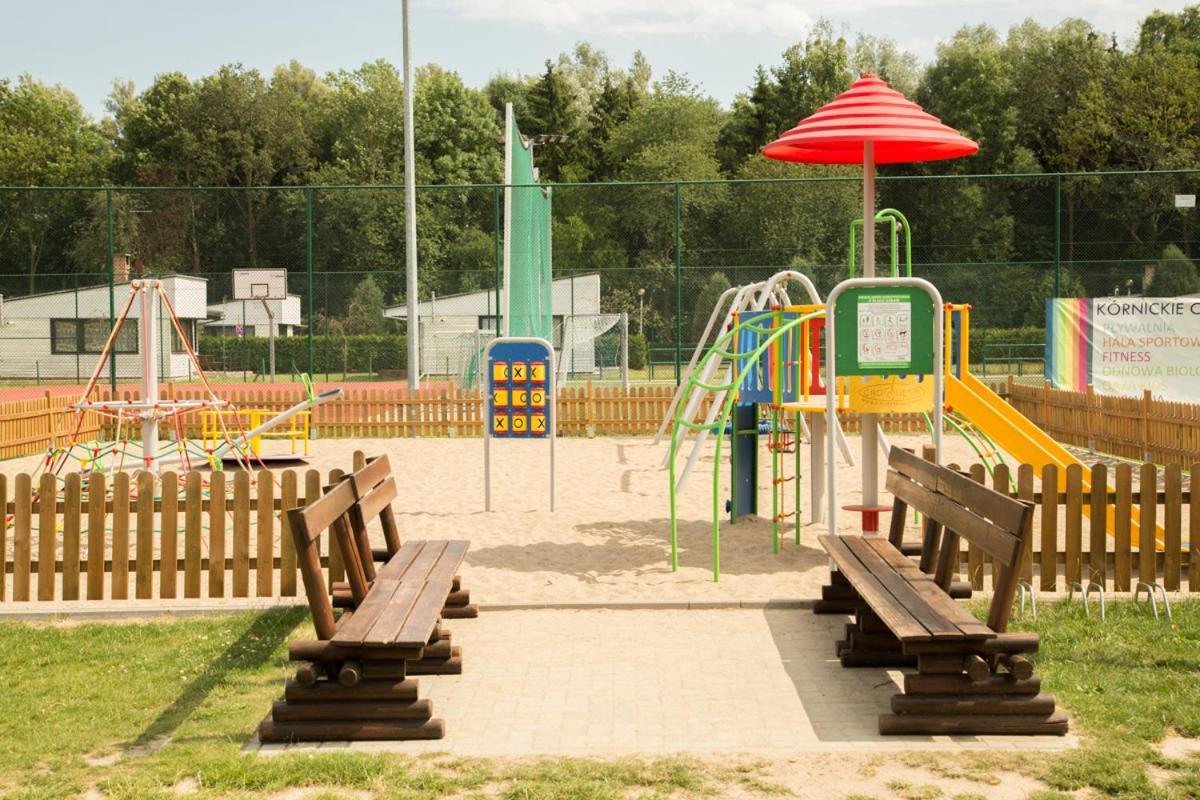 Camping Oaza Blonie Kornik Domki Standard Plus - 3 Pokoje Екстериор снимка